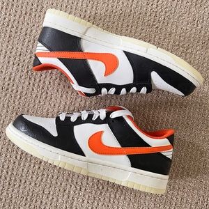 Nike / Size 6.5 Y / 2021
Dunk Low Premium 'Halloween'